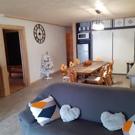 דירות בור סן מוריס La Maison Du Rocher מראה חיצוני תמונה